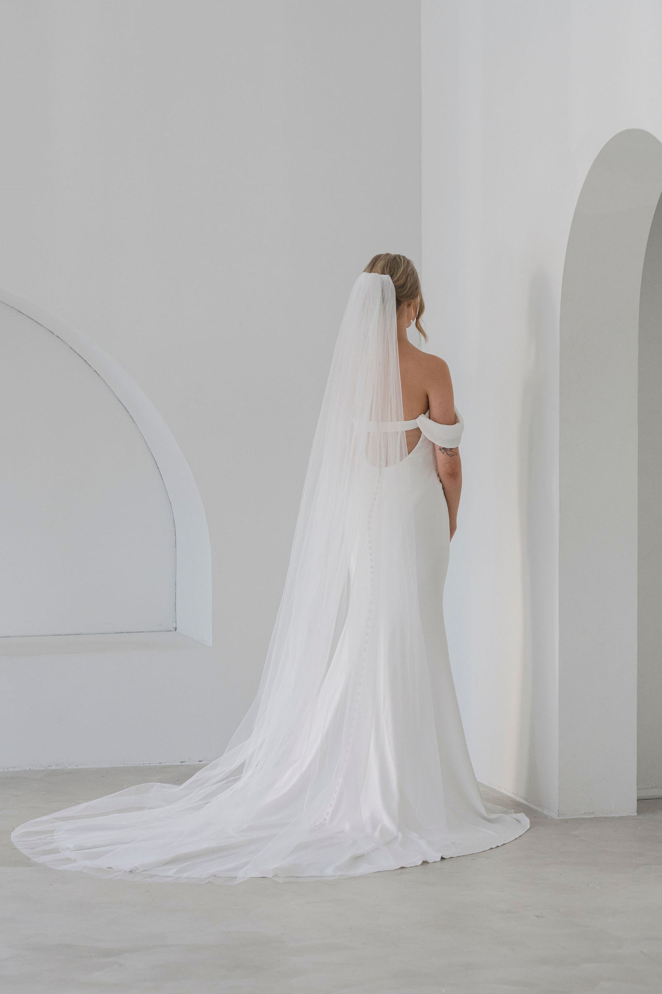 Clara I Veil