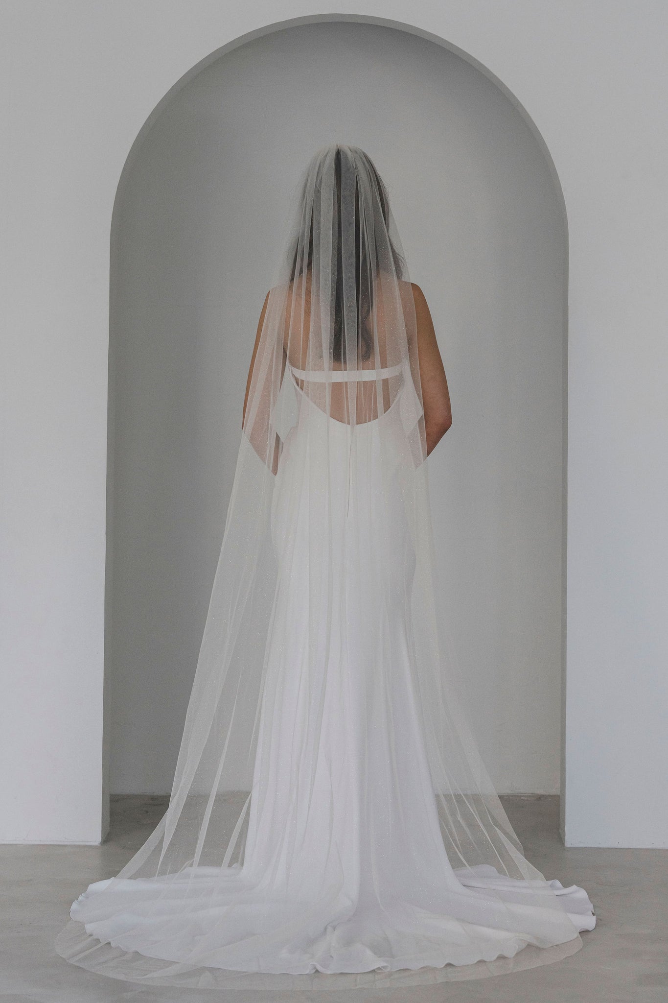 Cora I Sparkle Veil