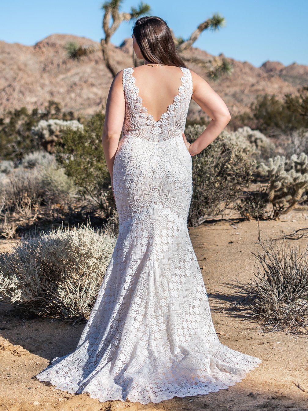 Callie - Sample Gown, Online Sample Sale, Chic Nostalgia - Sample Gown - Eternal Bridal