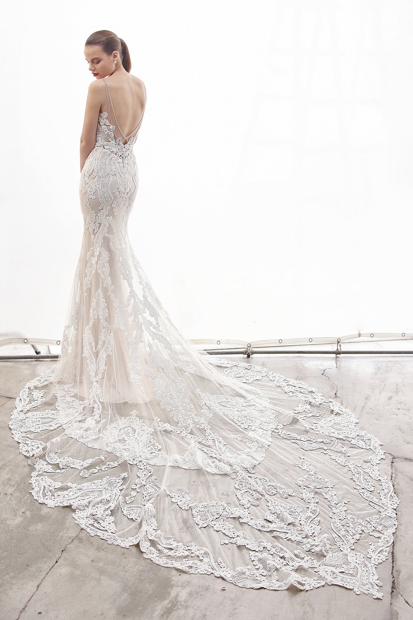 Nanette - Sample Gown, Online Sample Sale, Enzoani - Sample Gown - Eternal Bridal