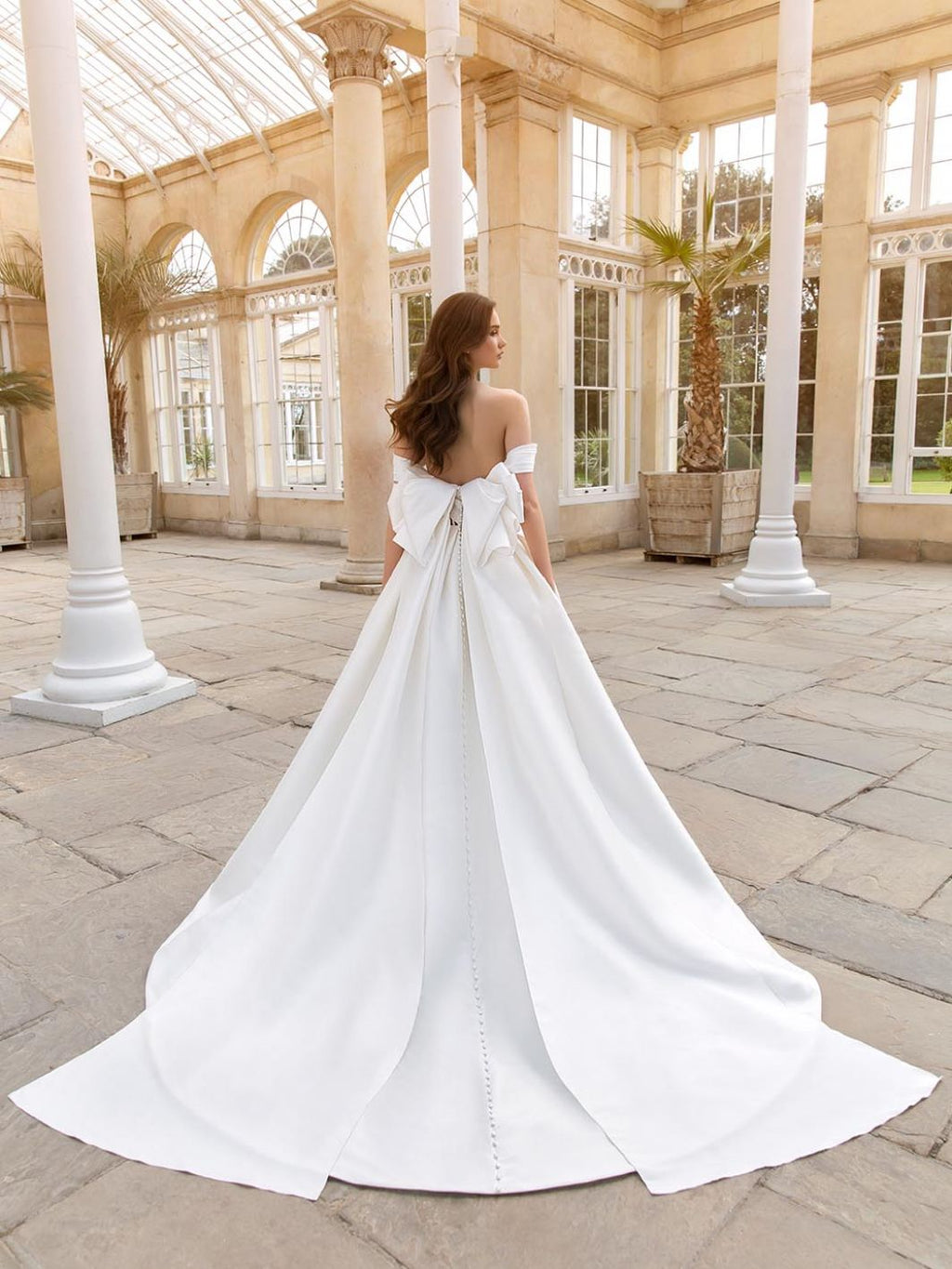 Sarah by Enzoani Wedding Dress | Eternal Bridal Sarah by Enzoani Wedding Dress | Eternal Bridal
